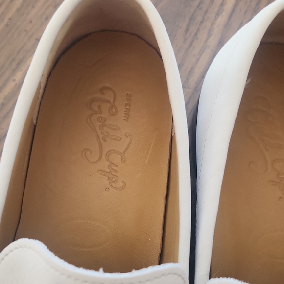 Sperry Men's Off-White Leather Loafers - Picture 9 of 9